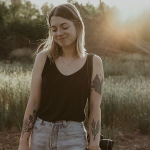 Meet your Posher, Ashley